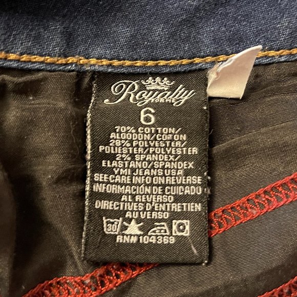 Royalty For Me Jean - Size 6 - Picture 4 of 4